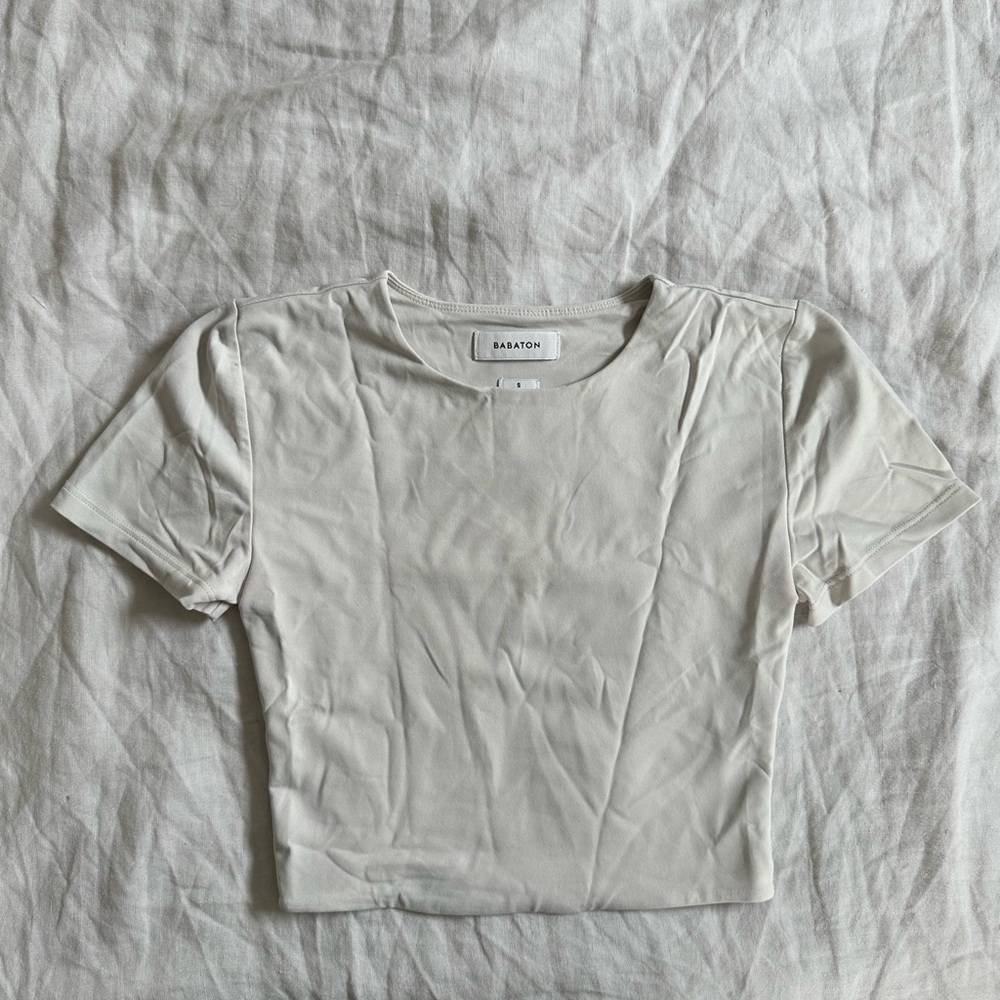 Babaton Contour Off-White Short Sleeve Tee
